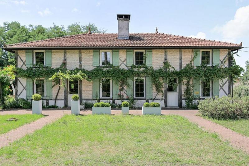 La Resiniere De Pirique Bed & Breakfast Parentis-en-Born Exterior photo