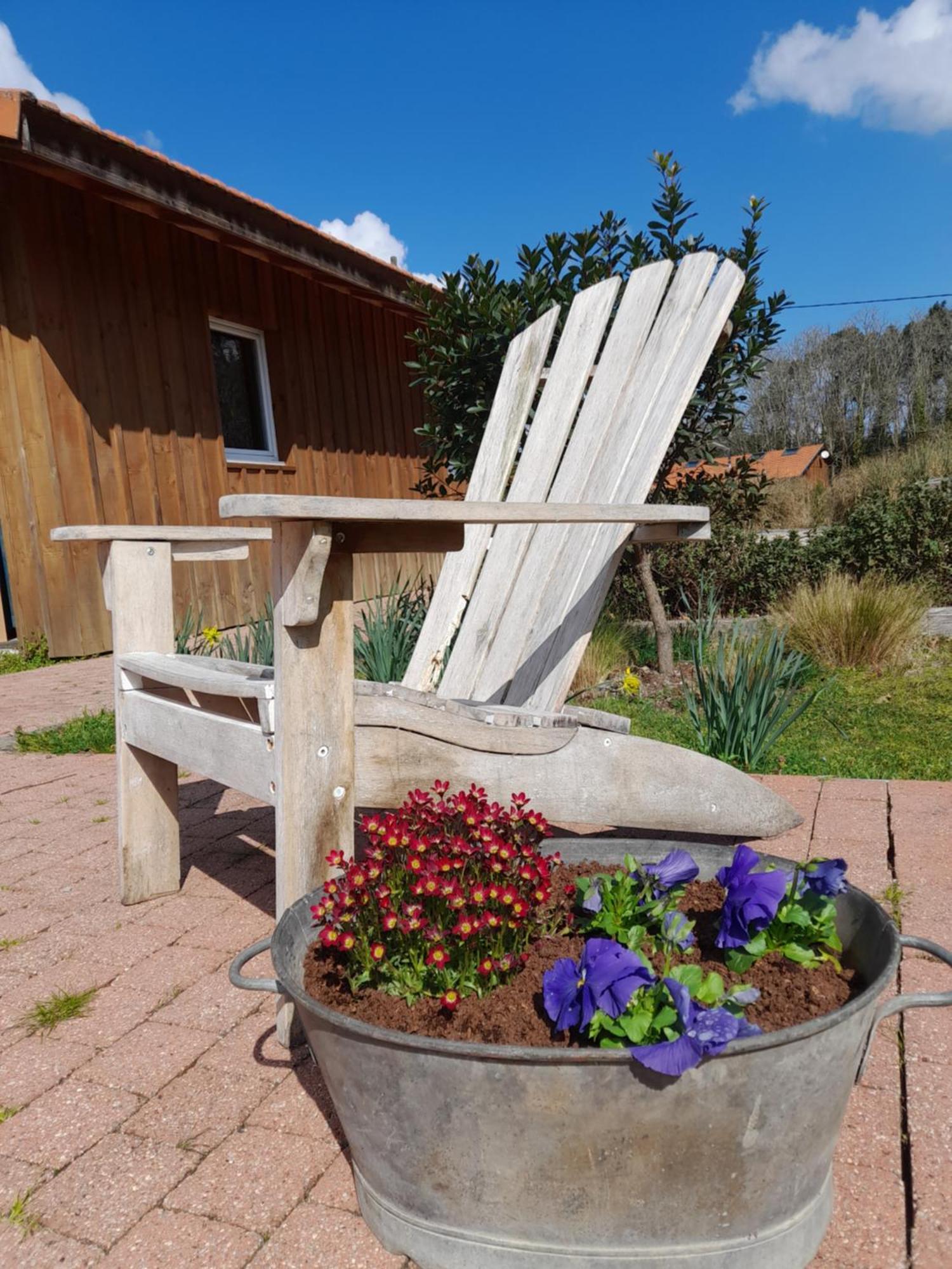 La Resiniere De Pirique Bed & Breakfast Parentis-en-Born Exterior photo
